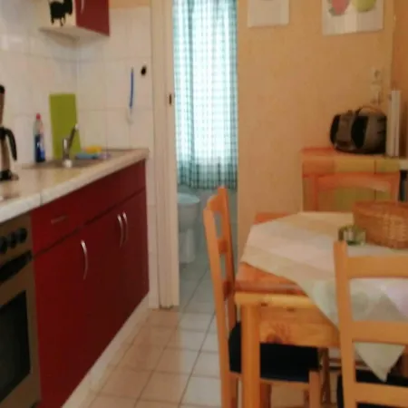 Boutique In With Terrace Hébergement de vacances